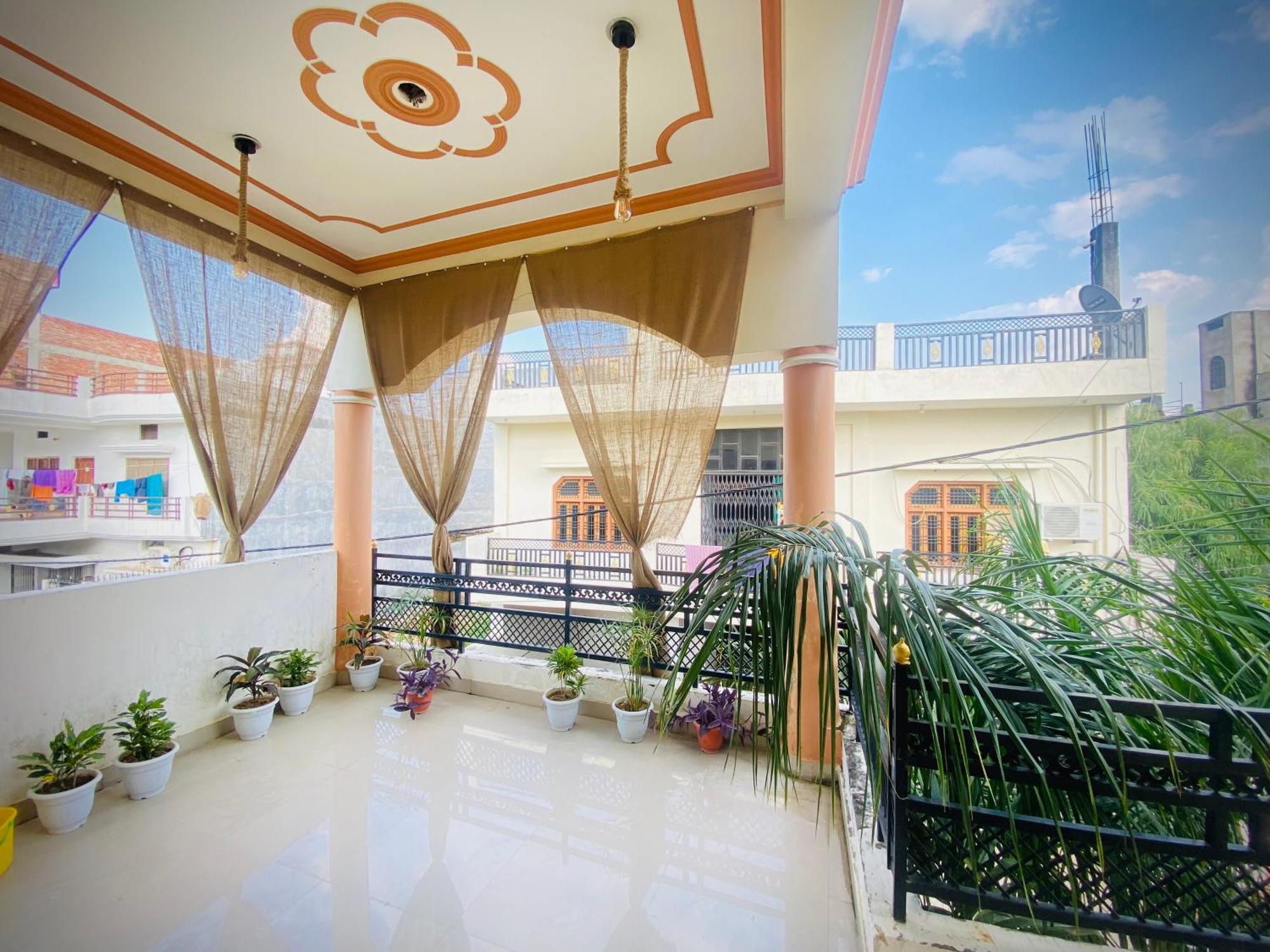 Rudra_Homestay Варанаси Екстериор снимка