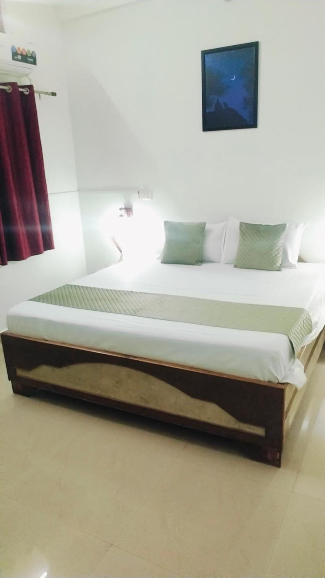 Rudra_Homestay Варанаси Стая снимка
